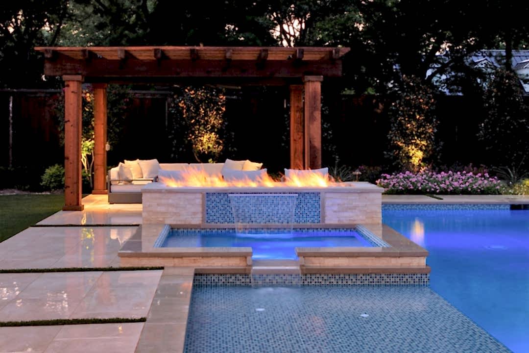 Dazzling Pool Feature Installation in Dallas, TX