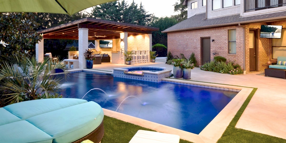 Salt Water Pool vs Chlorine Pool - Advance Pools